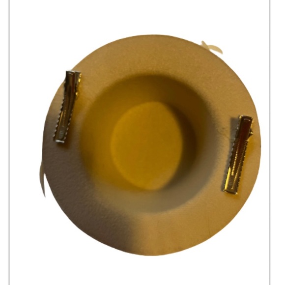 fancy hat/fascinator wedding/formal season - Picture 8 of 8